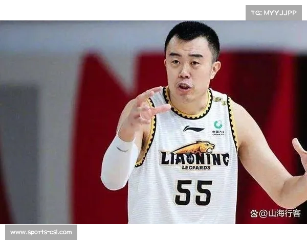 韩德君宣布退役后安置方案三选一 年薪六位数引发热议 韩德君宣布退役后安置方案三选一 年薪六位数引发热议