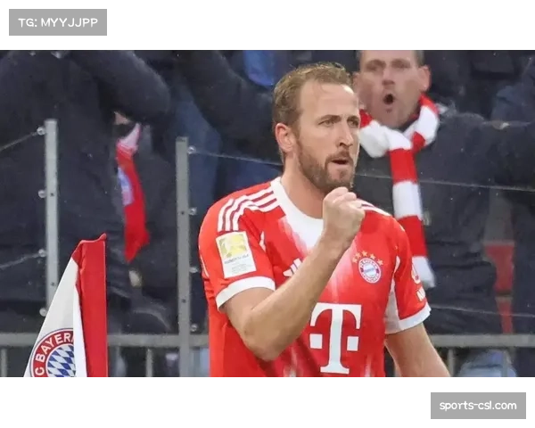 更衣室一幕:被淘汰后,图赫尔与拜仁球员逐一握手长达十分钟